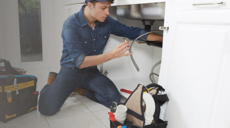 Professional Leak Detection in Eddyville, IA